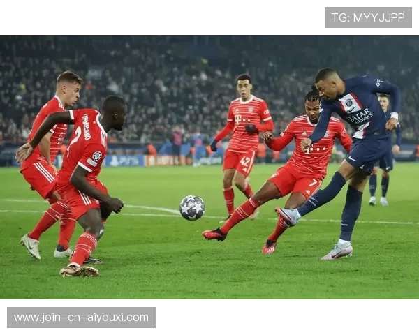 巴黎圣日耳曼压上控制中场节奏