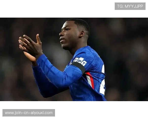 切尔西未能突破卡拉巴赫防线，2-2战平，欧冠晋级悬而未决，切尔西2_2巴塞罗那